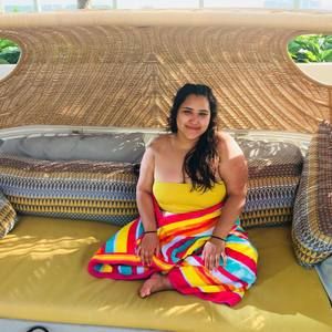 Meet your Posher, Destiny